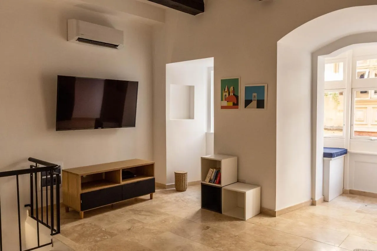 Valletta Collection - St. Domenic Duplex Malta